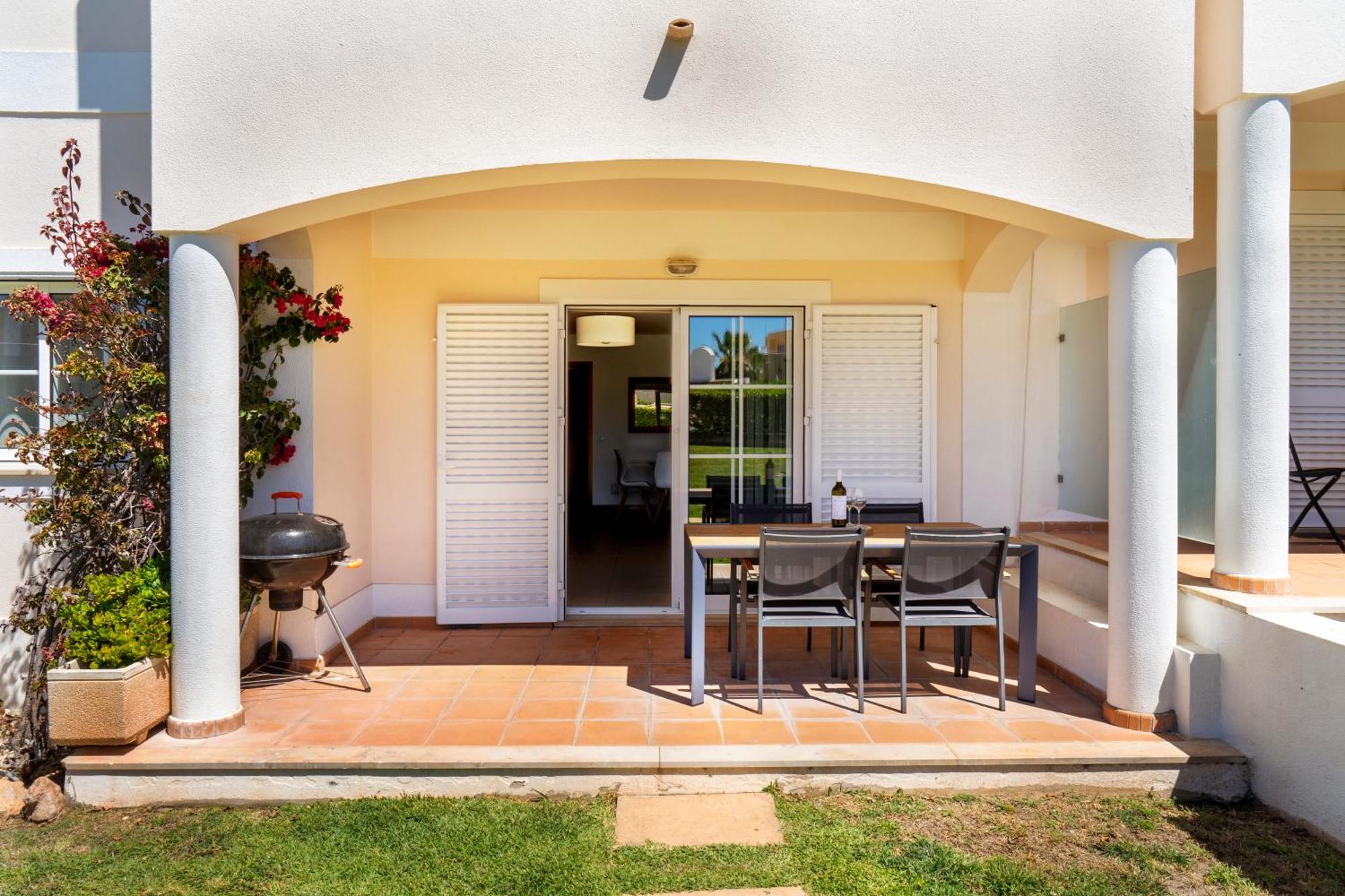 Apartamento no Condomínio Baia Village com Piscina Albufeira Exterior foto
